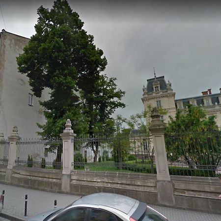 Студия С Дизайнерским Ремонтом Lemberg Exterior foto